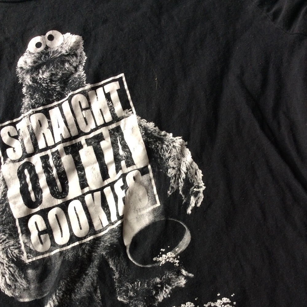 Straight outta cookies Men's t shirt Large black